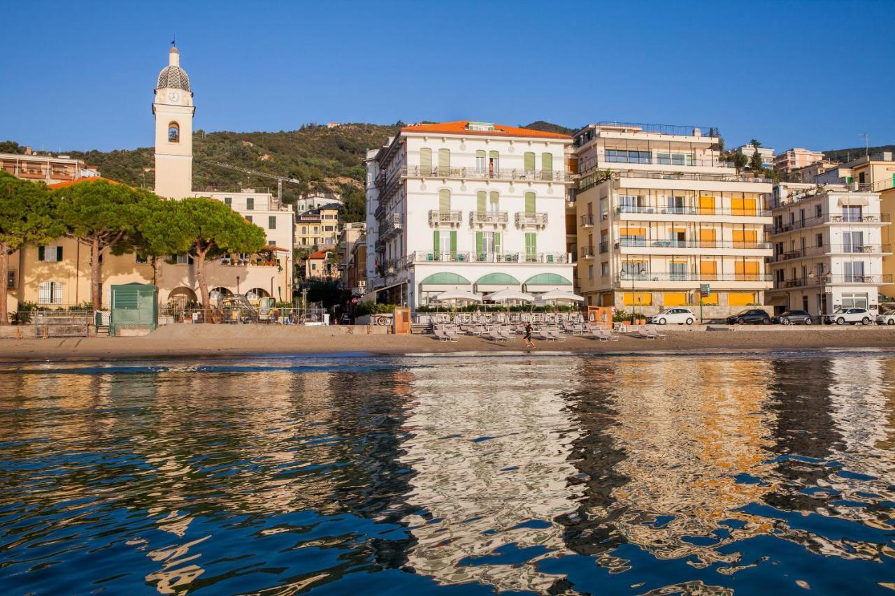 Hotel Lido Alassio Exterior foto